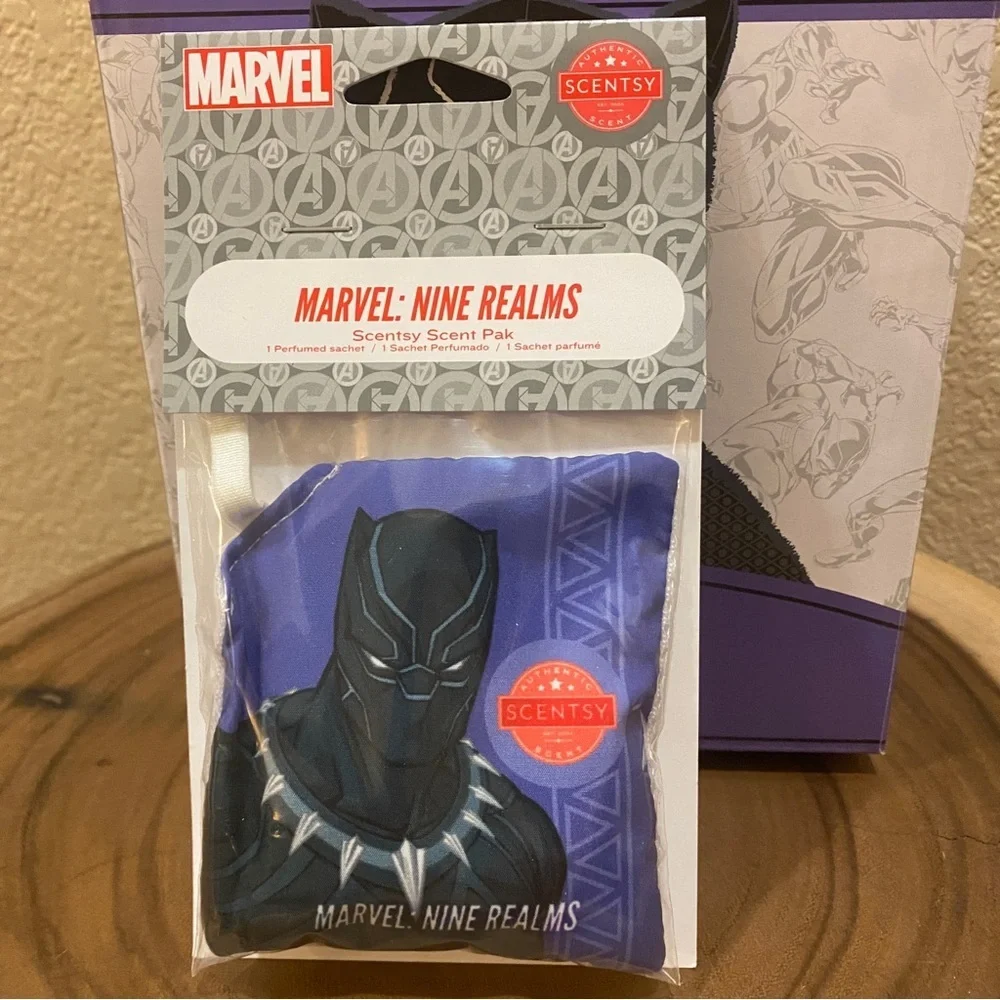 Scentsy buddy black panther buddy with scent packet new in package plush scented